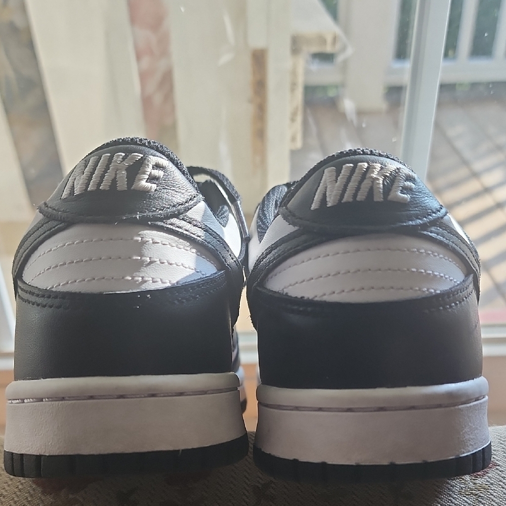 Nike Black and White Dunk Low Shoes - Picture 4 of 7